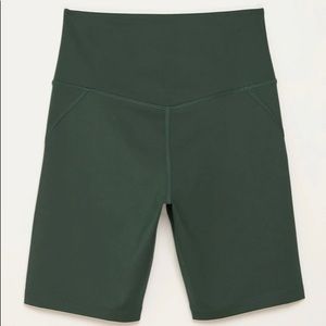 Girlfriend Collective Biker Shorts in Moss